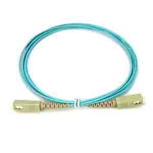 SC UPC kuni SC UPC Simplex või Duplex 2.0mm PVC või LSZH 10G OM3 mitmemoodiline fiiberoptiline patchcord